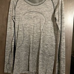 Lululemon Swiftly Tech Long Sleeve